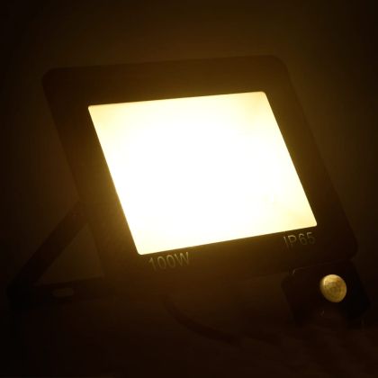 LED прожектор със сензор, 100 W, топло бяло