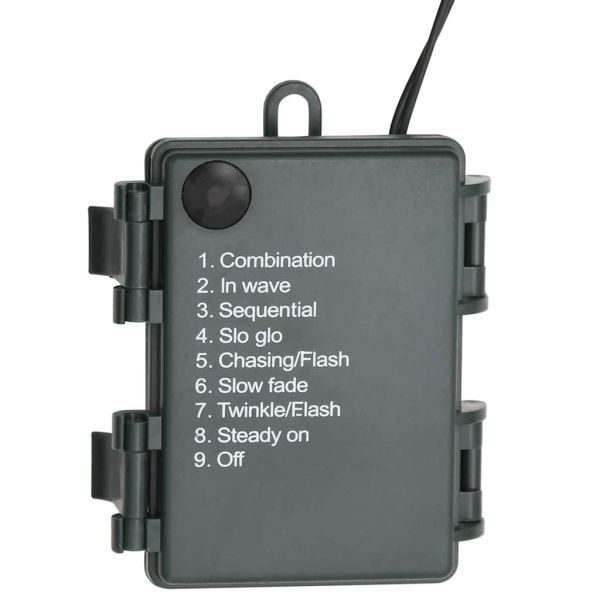 Изкуствени коледни елхи 2 бр с венец, гирлянд и LED