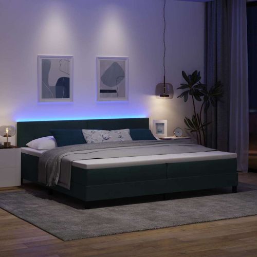 LED кутия за пружини с легло Тъмен зелен 200 x 200 cm Кадифе