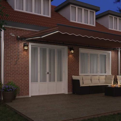 Автоматично прибираща се тента с LED, кафяв, 600x300 см