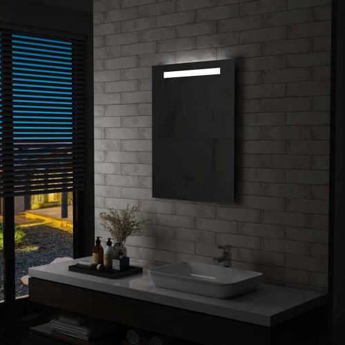 LED стенно огледало за баня 60x80 см