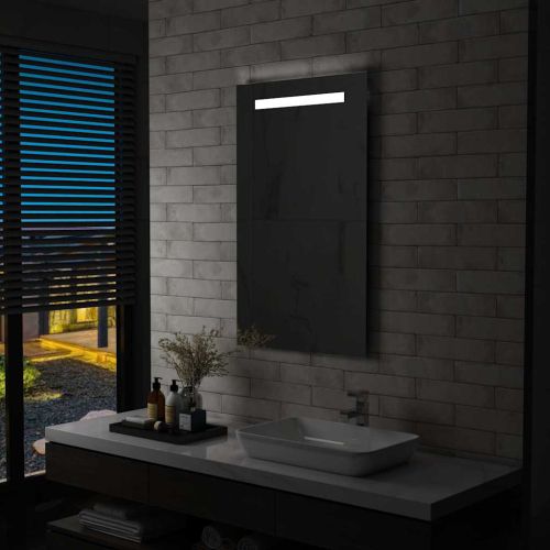 LED стенно огледало за баня 60x100 см