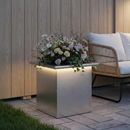 Градинска кашпа с LED осветление Сребристо 30 x 30 x 30 cm
