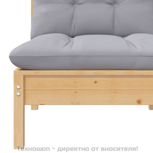 Градински среден диван със сиви възглавници, бор масив