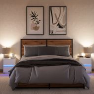 Нощни шкафчета с LED, 2 бр, бяло, инженерна дървесина