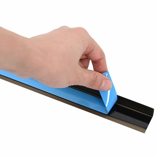 Профили за ръбове на стълби 10 pcs Кафяво 67 x 3.5 x 3 см