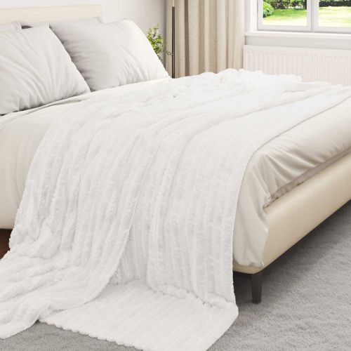 Одеала за хвърляне 6 pcs Бяло 240 x 220 cm Мека вълна